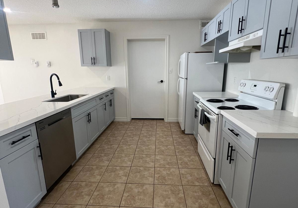 87-mussen-street-guelph-ontario-x13504924