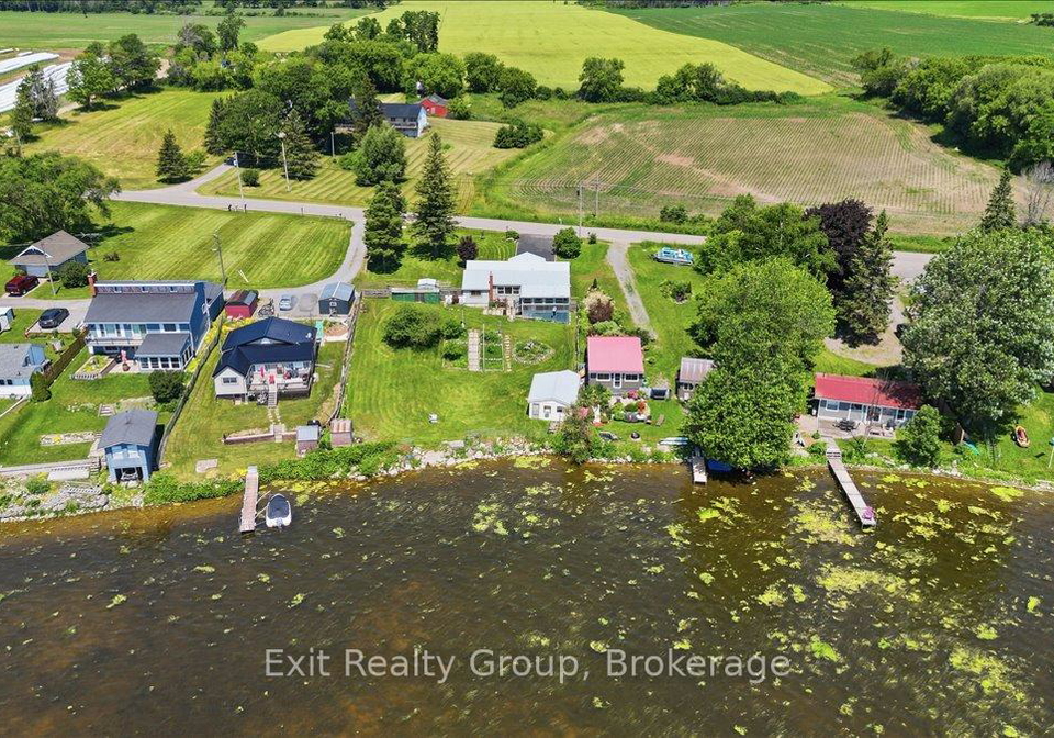 1083-lakeside-drive-prince-edward-county-ontario-x13505058