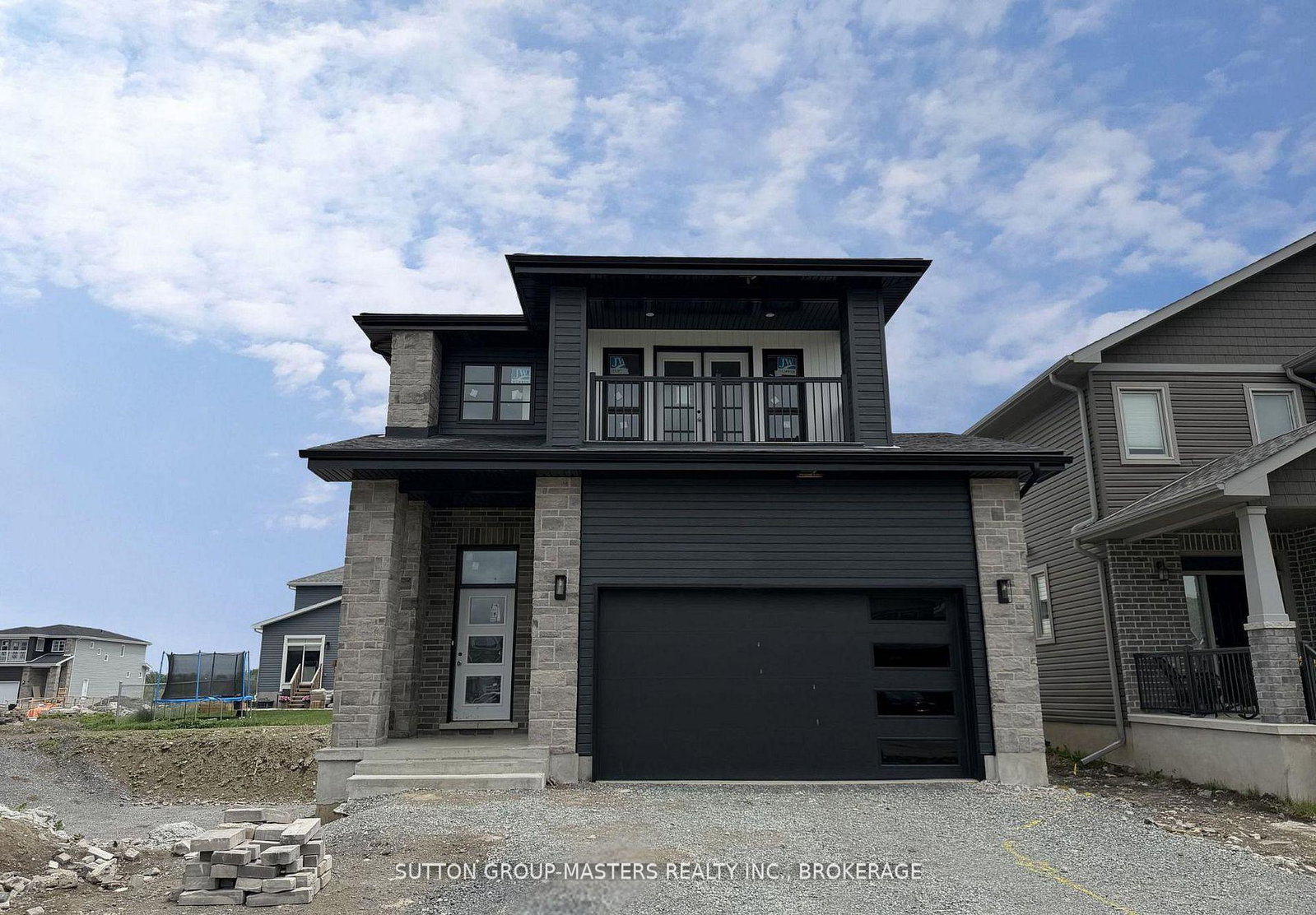 109-pearce-street-loyalist-ontario-x13505104