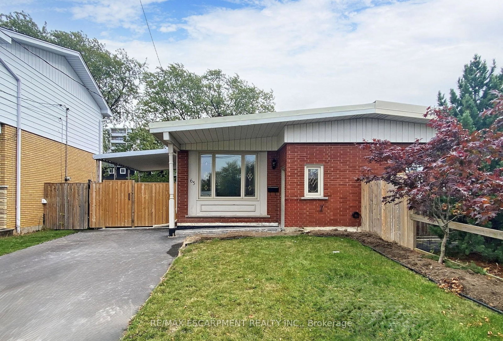 65-fielding-crescent-hamilton-ontario-x13505194