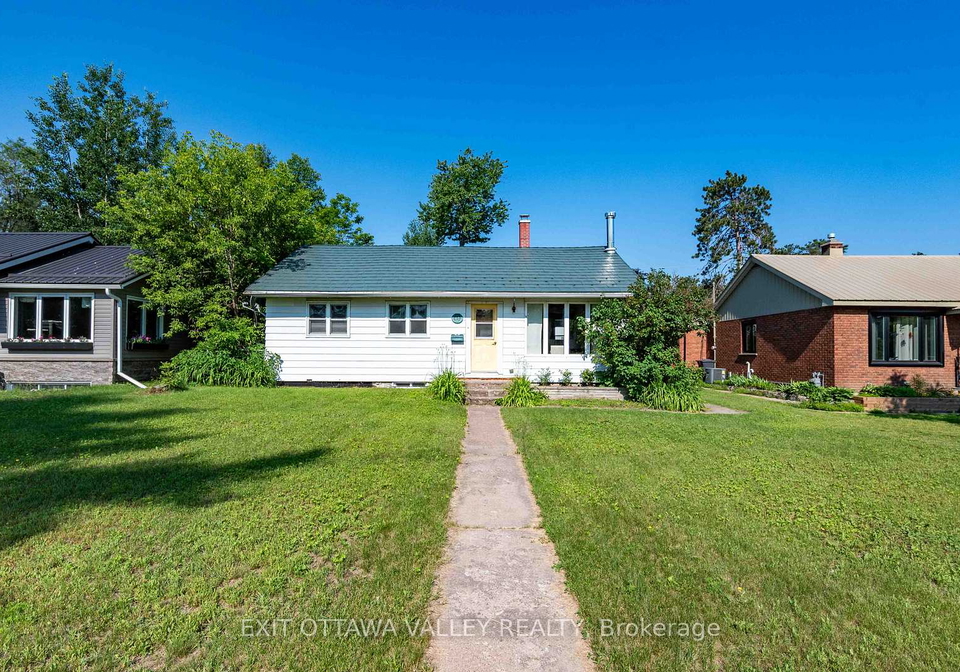 41-huron-street-deep-river-ontario-x13505218