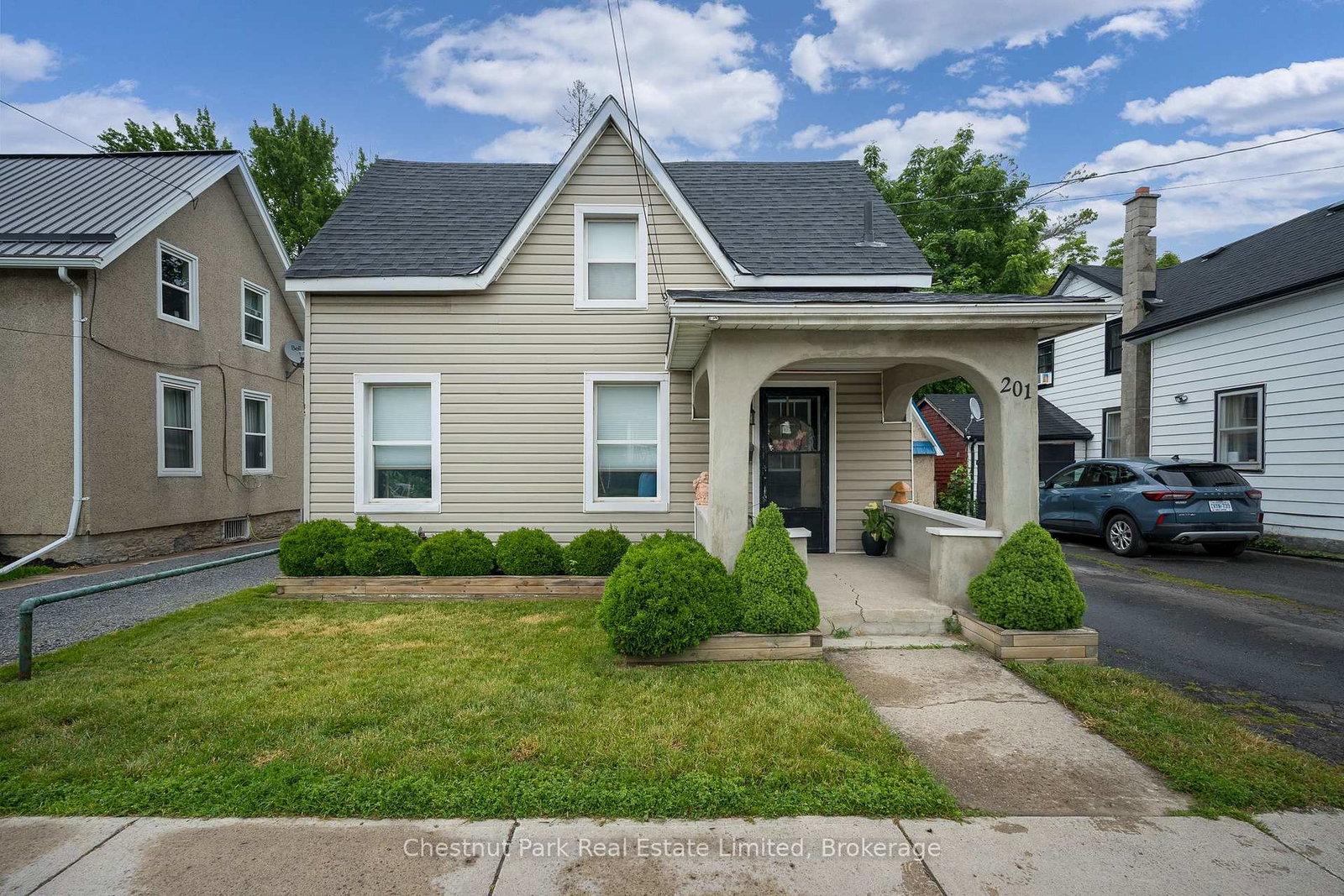 201-centre-street-n-greater-napanee-ontario-x13505236