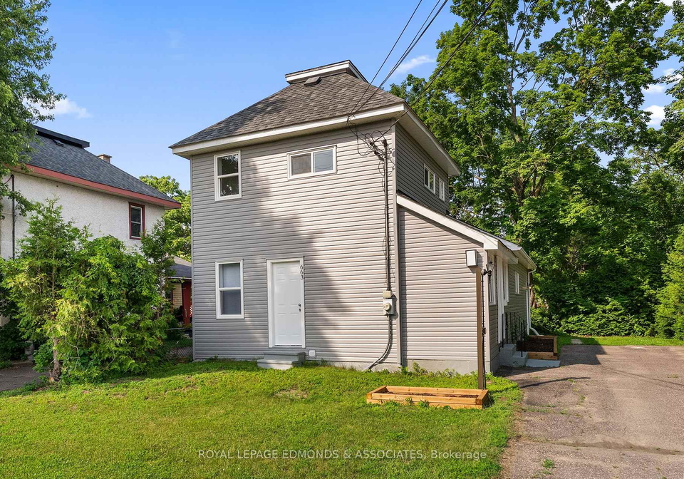 663-fischer-street-pembroke-ontario-x13505258