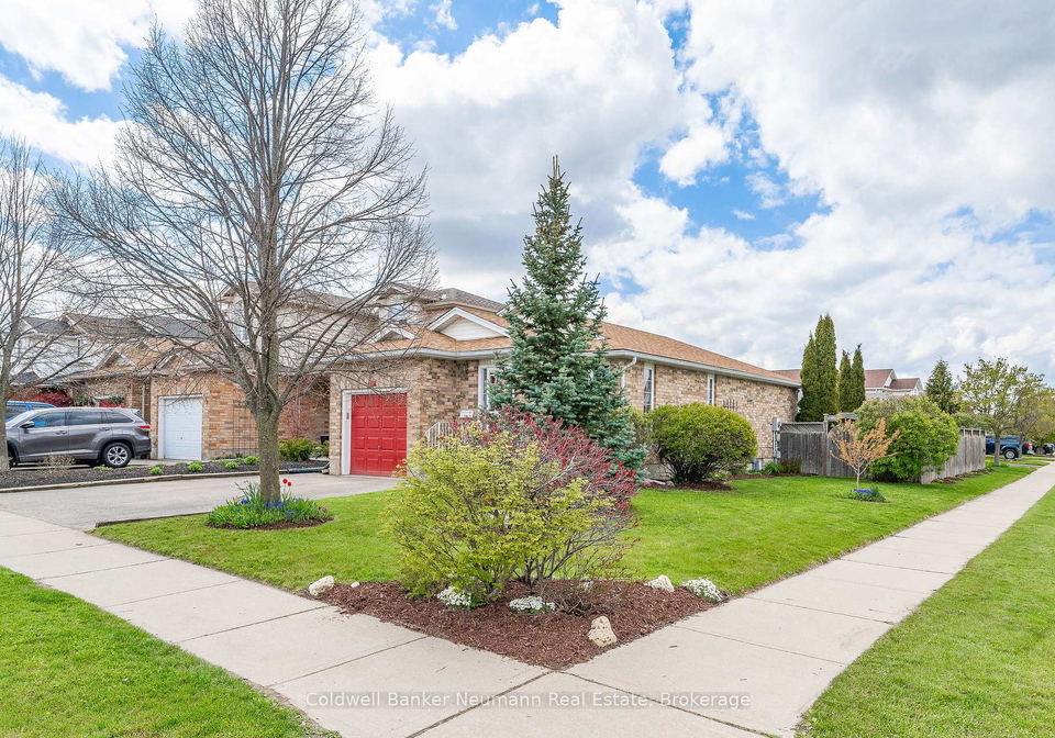 116-doyle-drive-guelph-ontario-x13505548