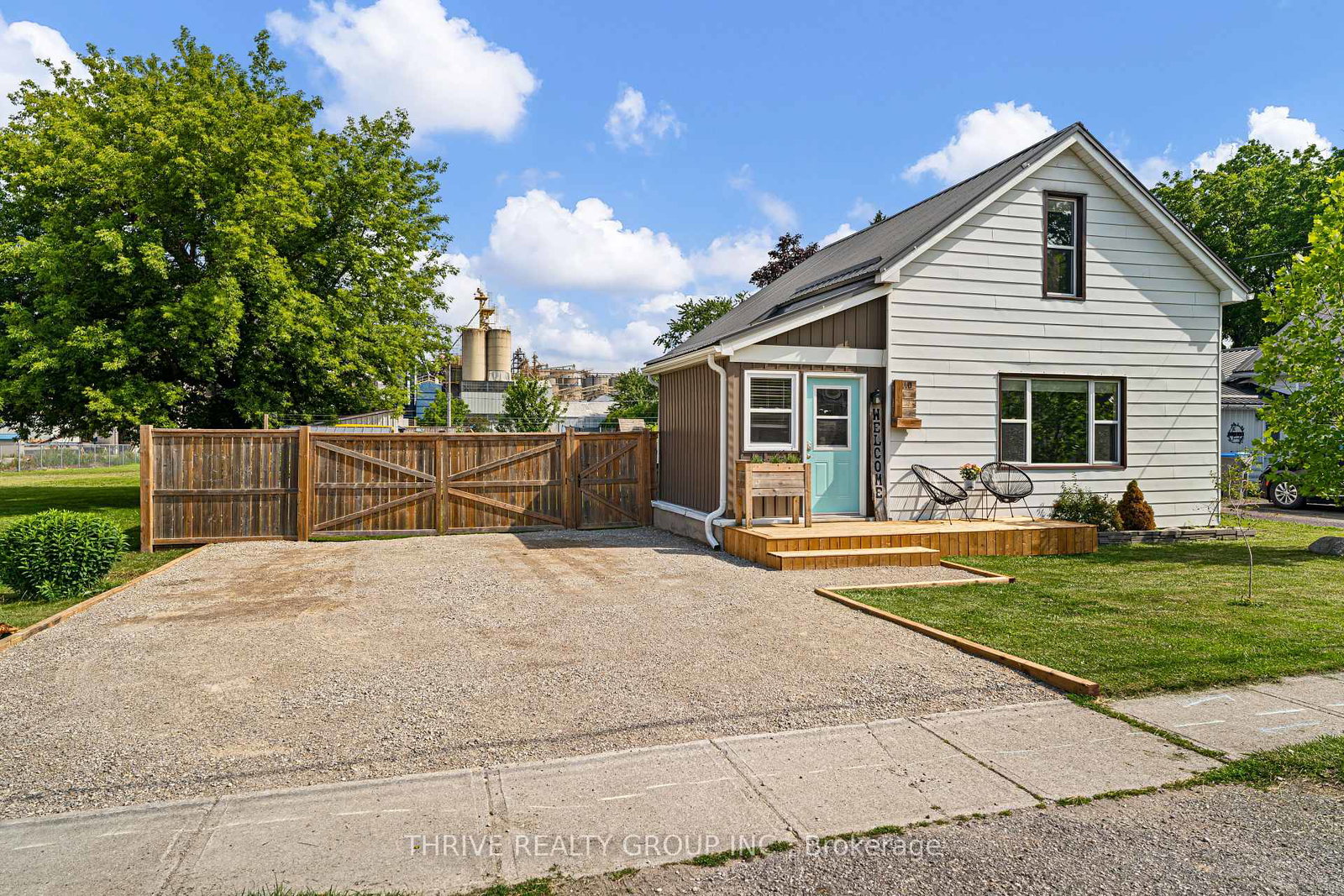 110-queen-street-bluewater-ontario-x13505684