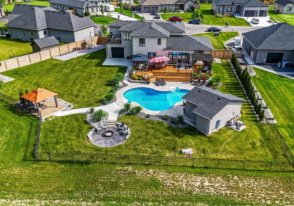 12-grogast-court-adelaide-metcalfe-ontario-x13505760