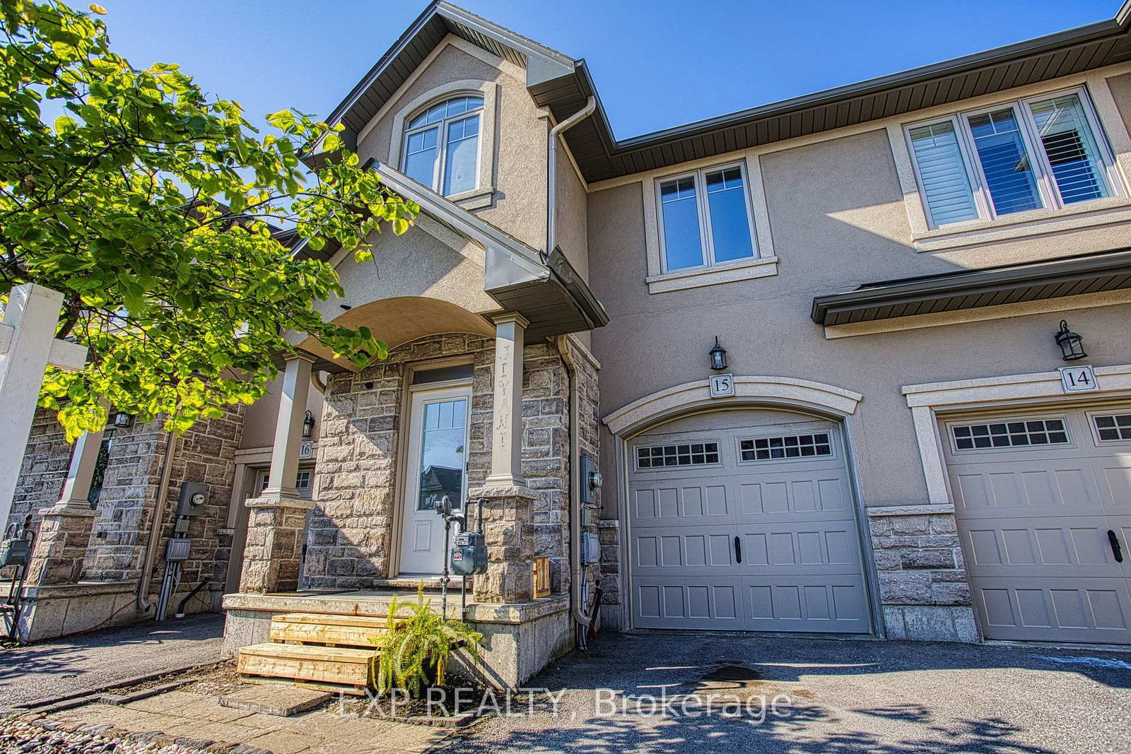 98-shoreview-place-hamilton-ontario-x13506002