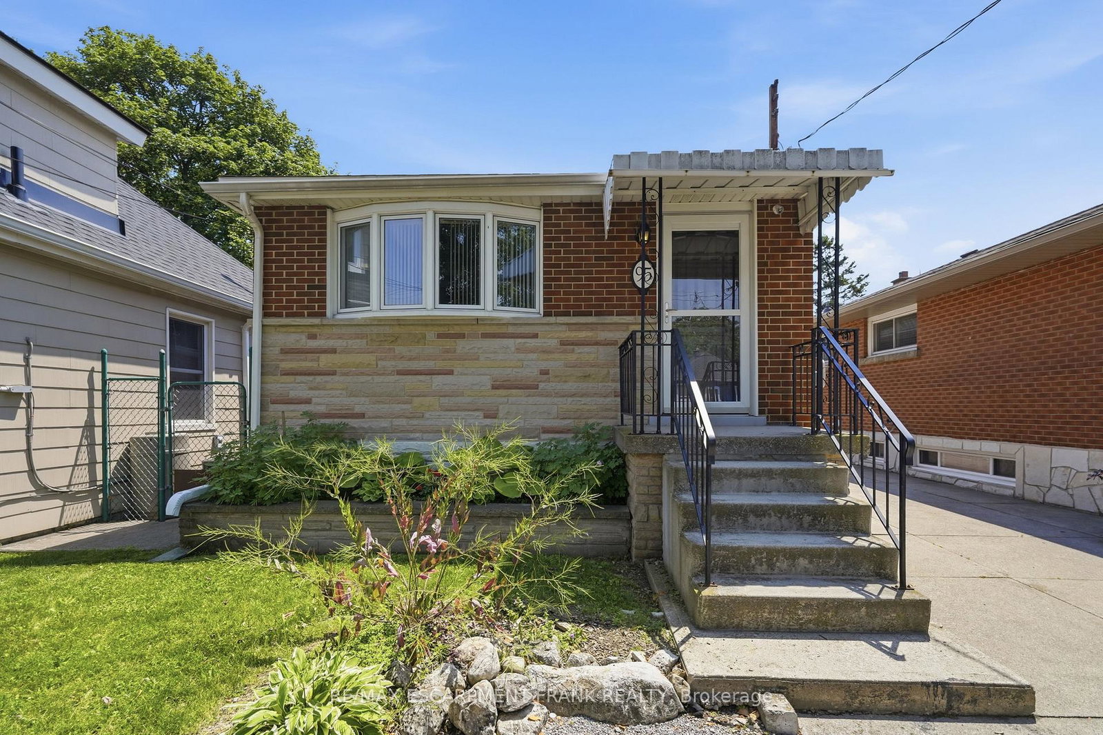 95-east-18th-street-hamilton-ontario-x13506066