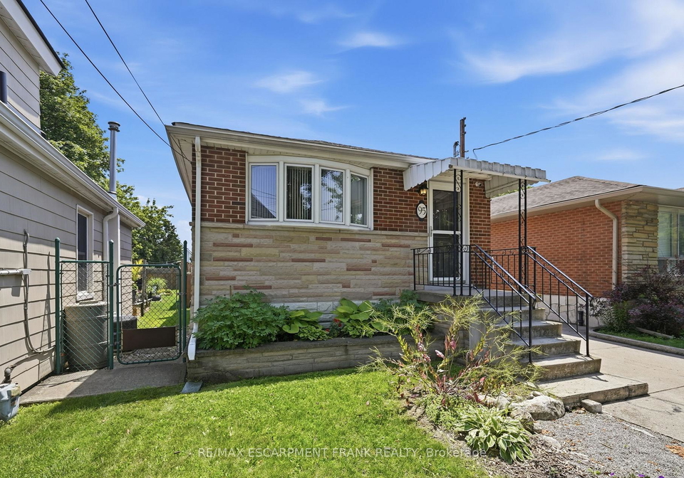 95-east-18th-street-hamilton-ontario-x13506066
