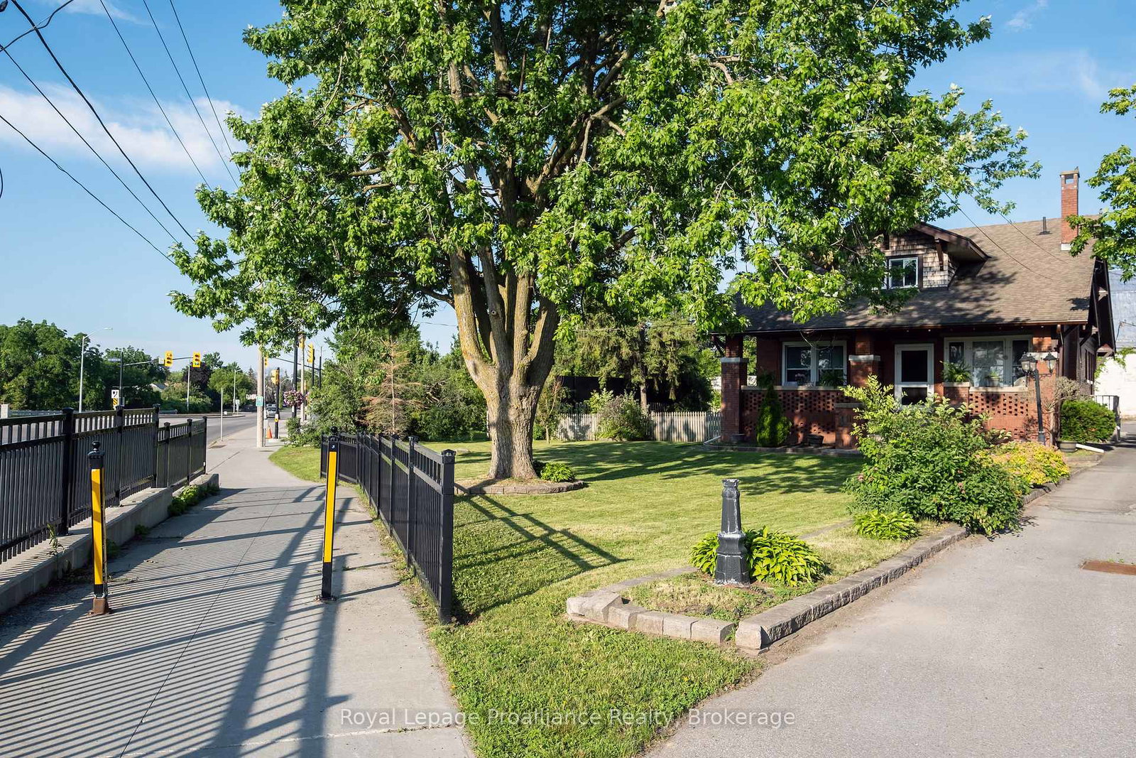 4-highland-avenue-belleville-ontario-x13506362