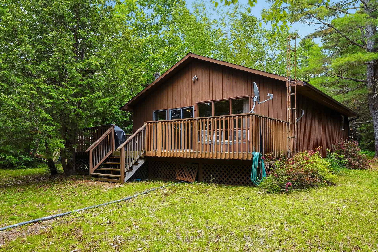 1689-braeloch-road-algonquin-highlands-ontario-x13506584