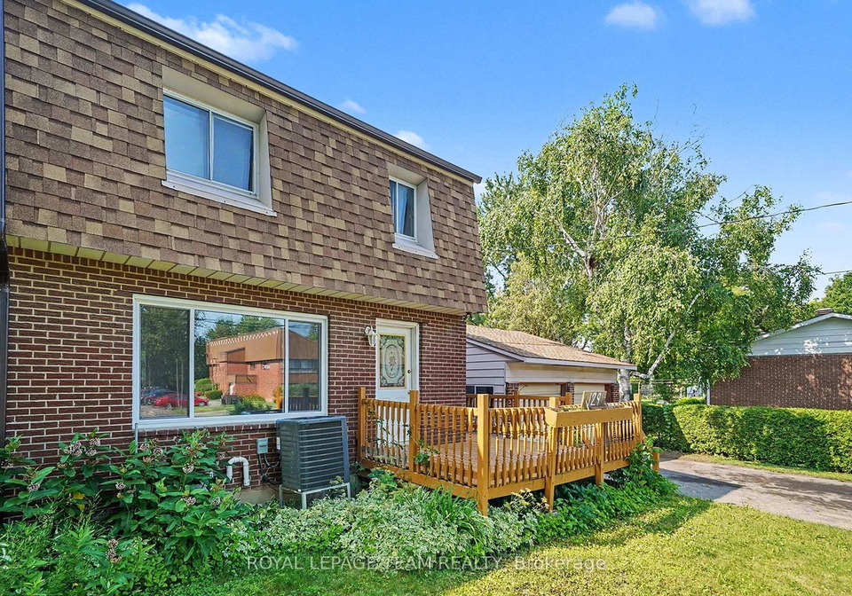 129-christopher-hamilton-street-ottawa-ontario-x13506700