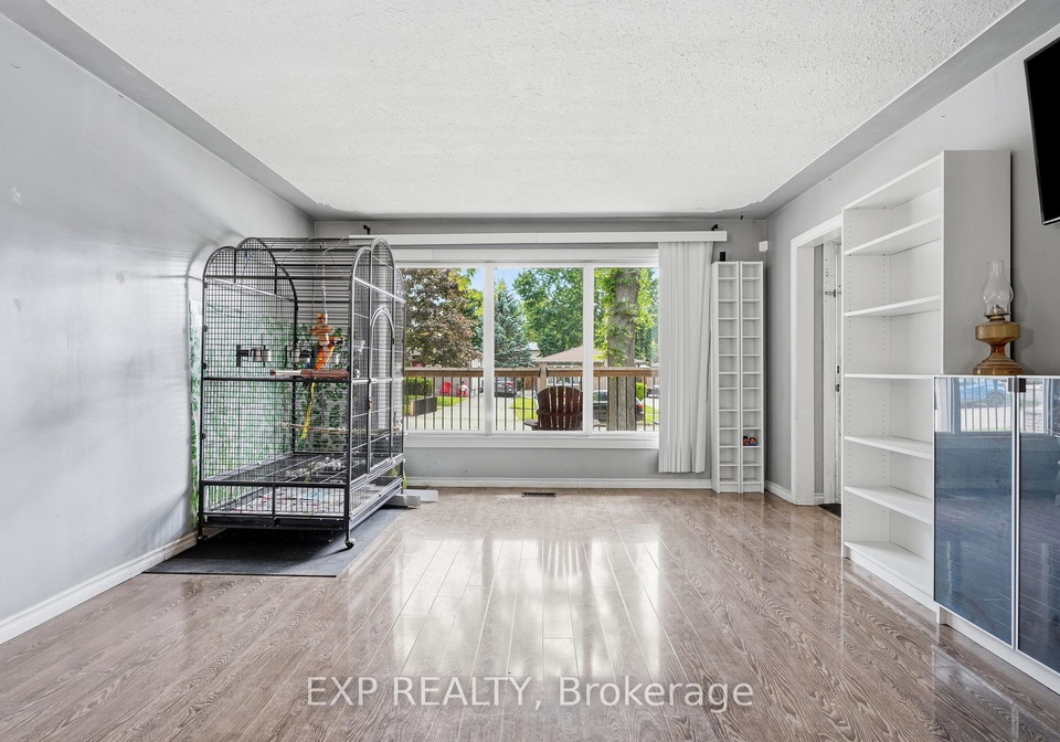 22-mark-crescent-cambridge-ontario-x13506712