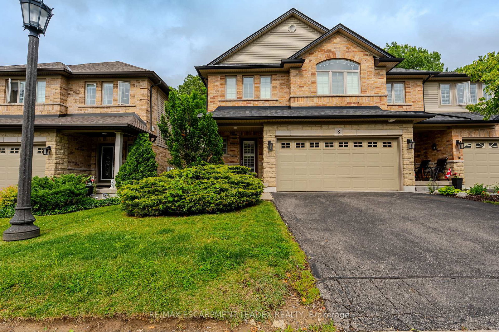 441-stonehenge-drive-hamilton-ontario-x13506744