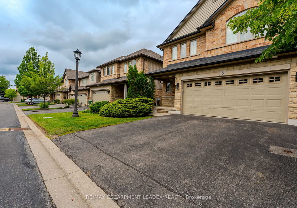 441-stonehenge-drive-hamilton-ontario-x13506744