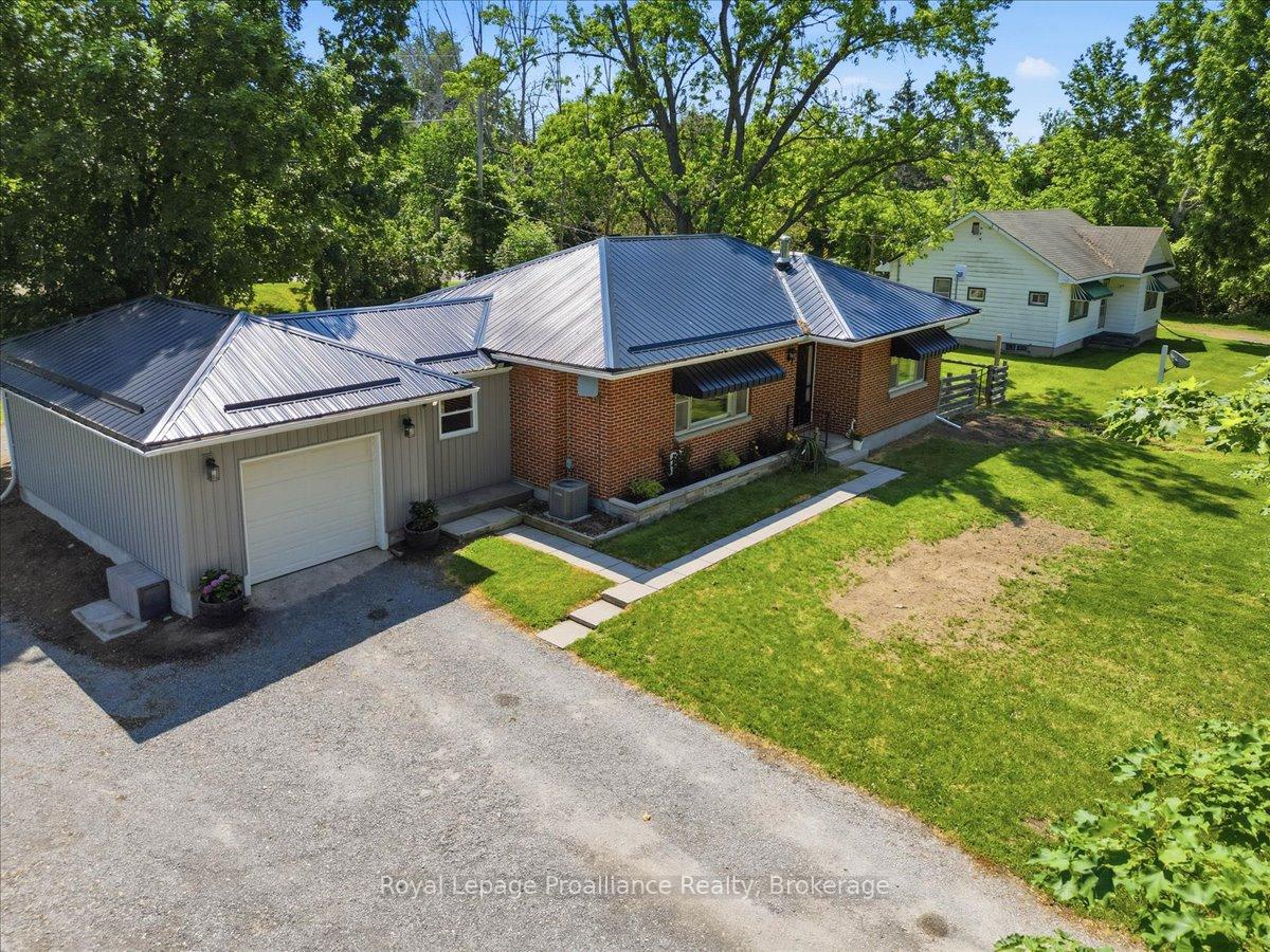 3798-highway-37-belleville-ontario-x13506948