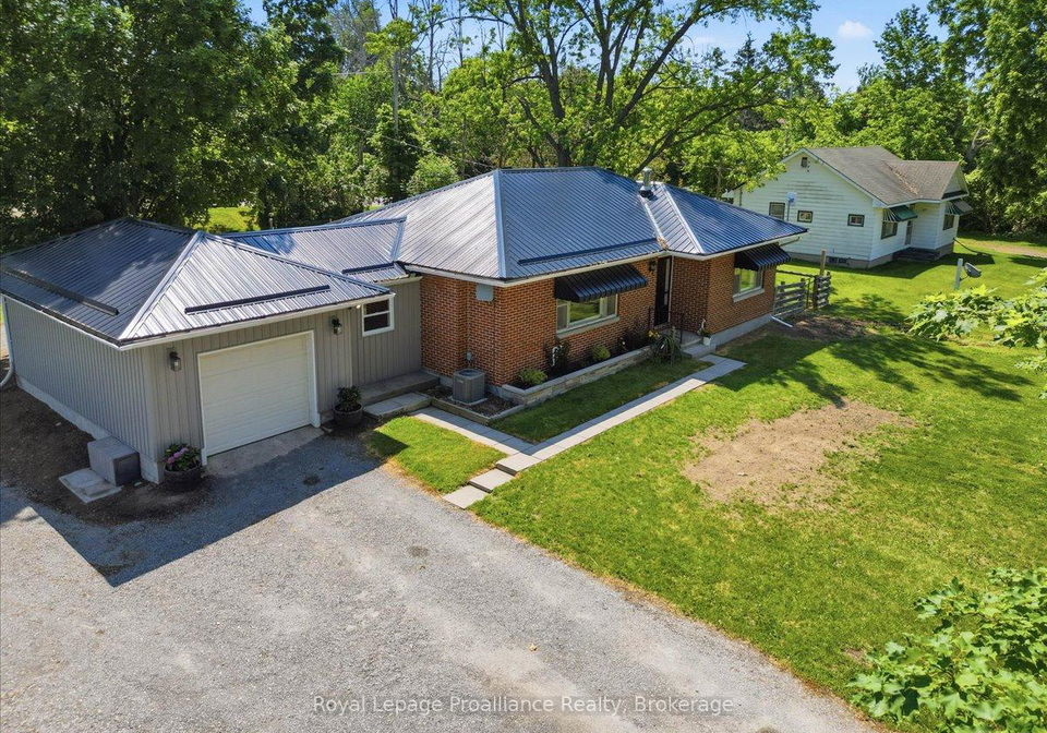 3798-highway-37-belleville-ontario-x13506948