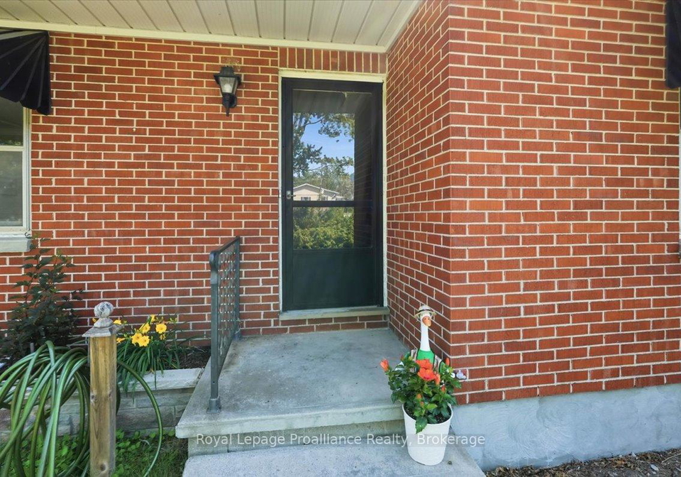3798-highway-37-belleville-ontario-x13506948