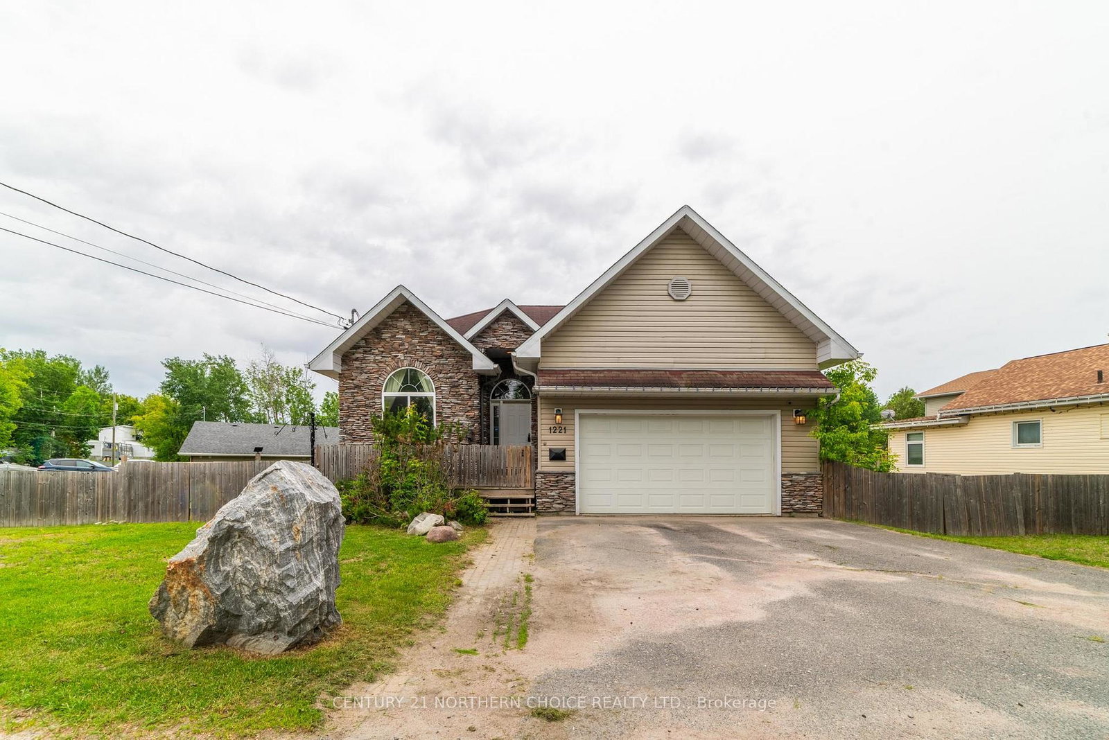 1221-river-drive-kenora-ontario-x13506950