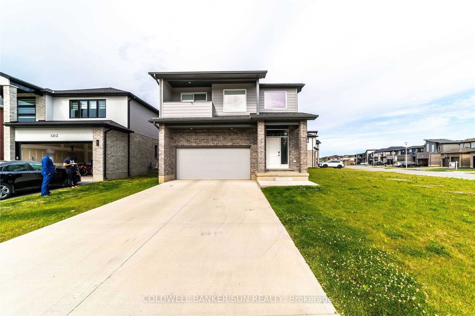 1301-sandbar-street-london-north-ontario-x13507104