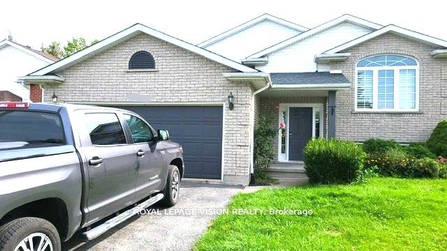 8001-woodsview-crescent-niagara-falls-ontario-x13507462