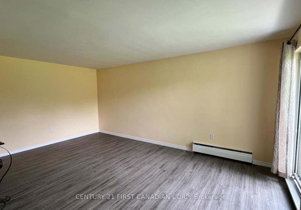 1830-dumont-street-london-east-ontario-x13507546