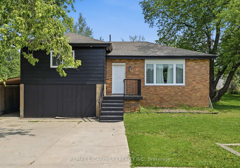 293-20-regional-road-hamilton-ontario-x13507970