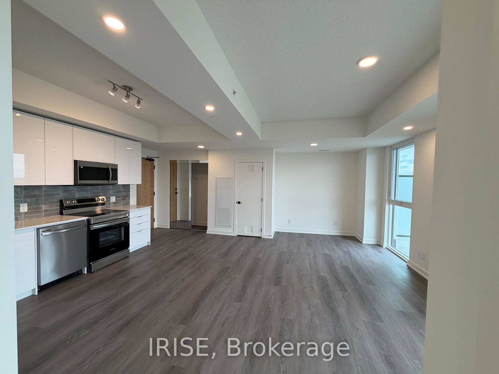 33-erie-avenue-brantford-ontario-x13508038