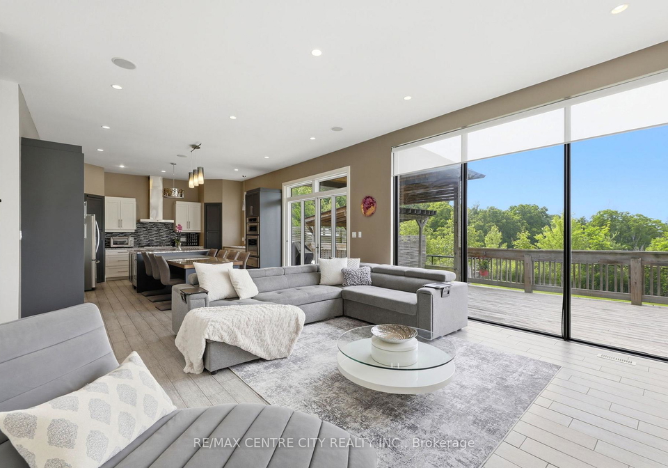 3463-settlement-trail-s-london-south-ontario-x13508042