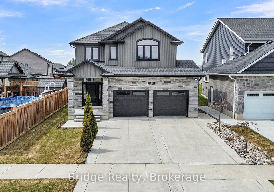 256-tamarack-boulevard-woodstock-ontario-x13508150