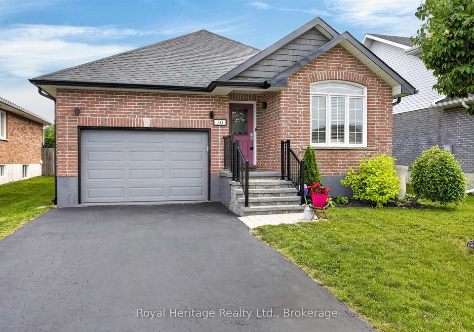 30-springdale-drive-kawartha-lakes-ontario-x13508262