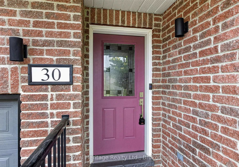 30-springdale-drive-kawartha-lakes-ontario-x13508262