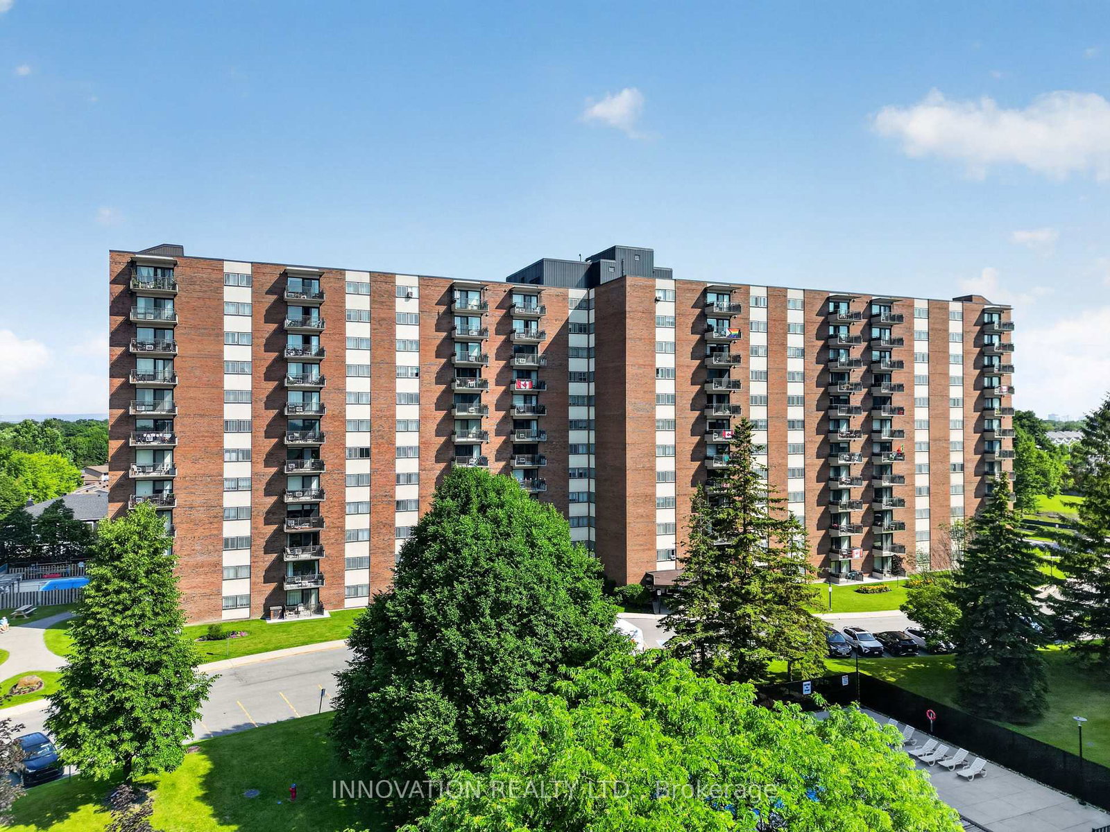 1485-baseline-road-ottawa-ontario-x13508322