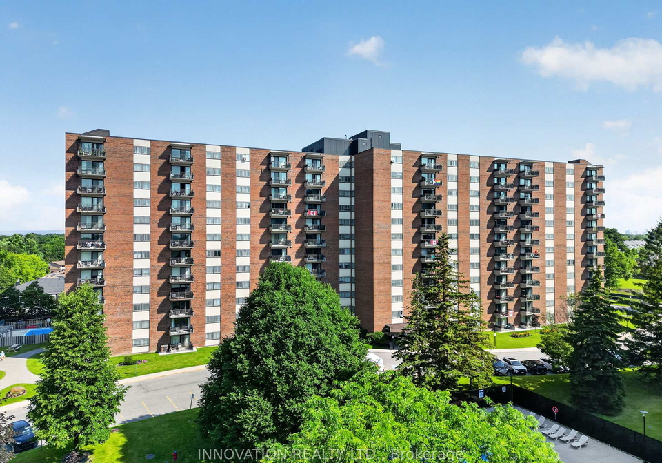 1485-baseline-road-ottawa-ontario-x13508322