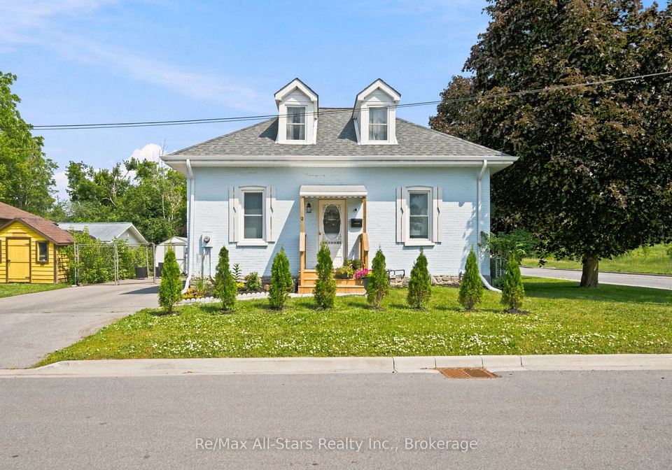 2-bond-street-kawartha-lakes-ontario-x13508368