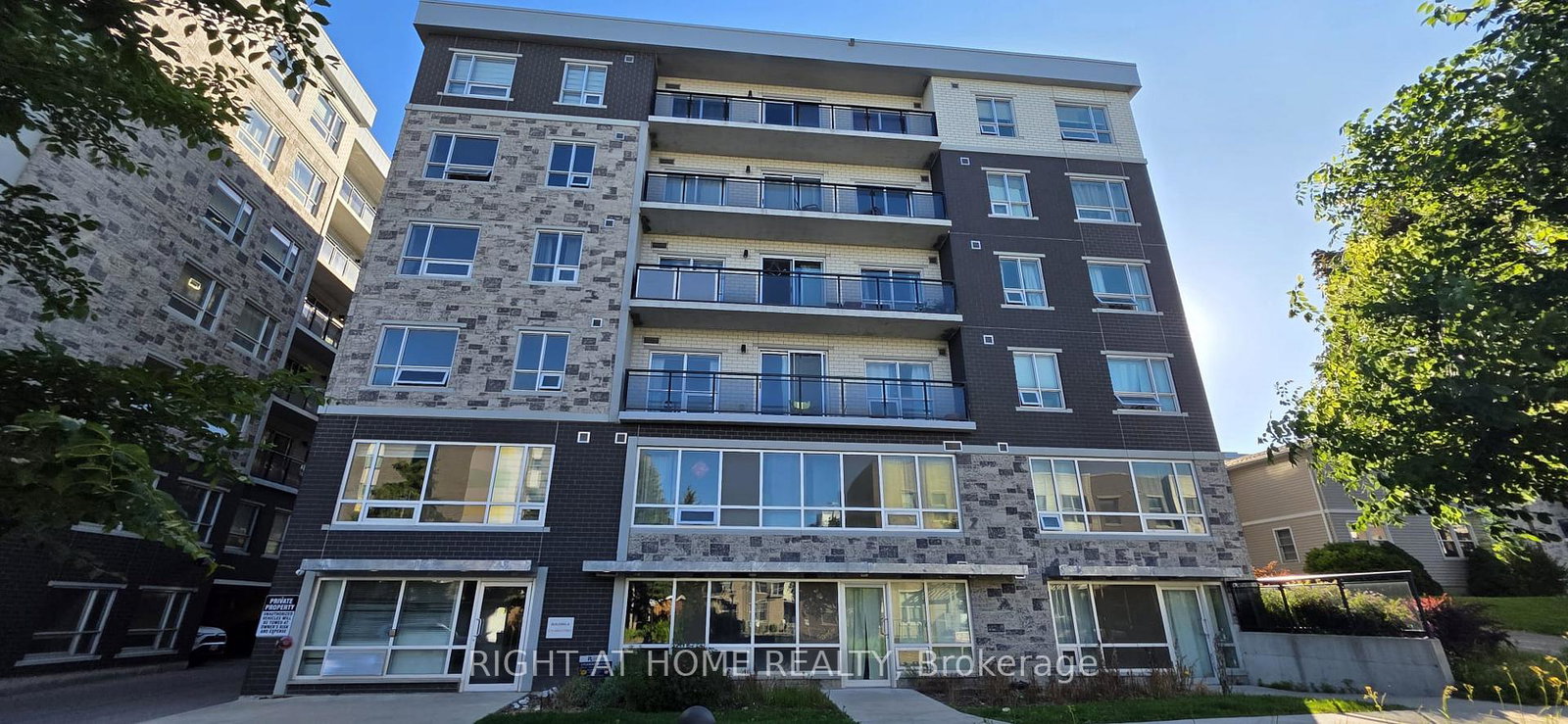 275a-larch-street-waterloo-ontario-x13508384