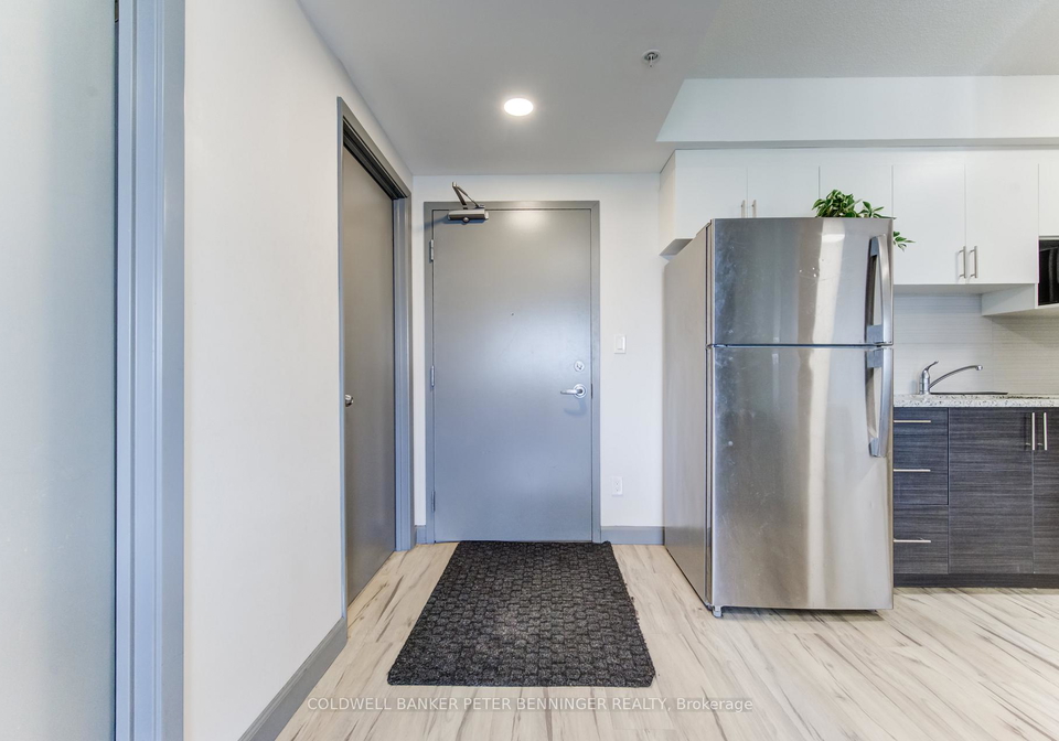258a-sunview-street-waterloo-ontario-x13508424