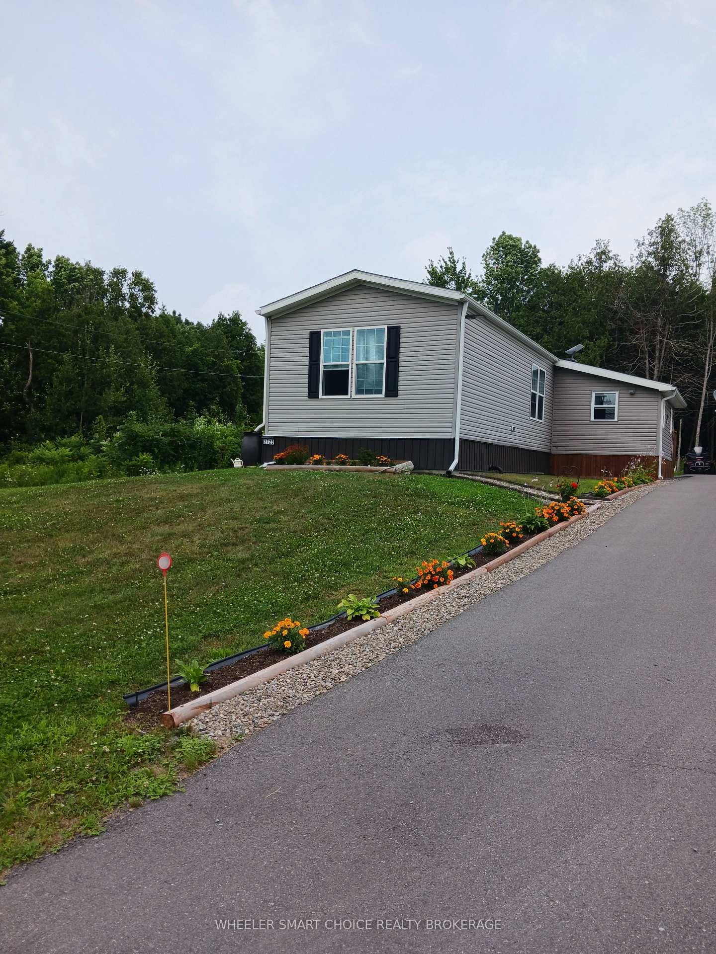 2729-crows-nest-road-e-north-stormont-ontario-x13508446
