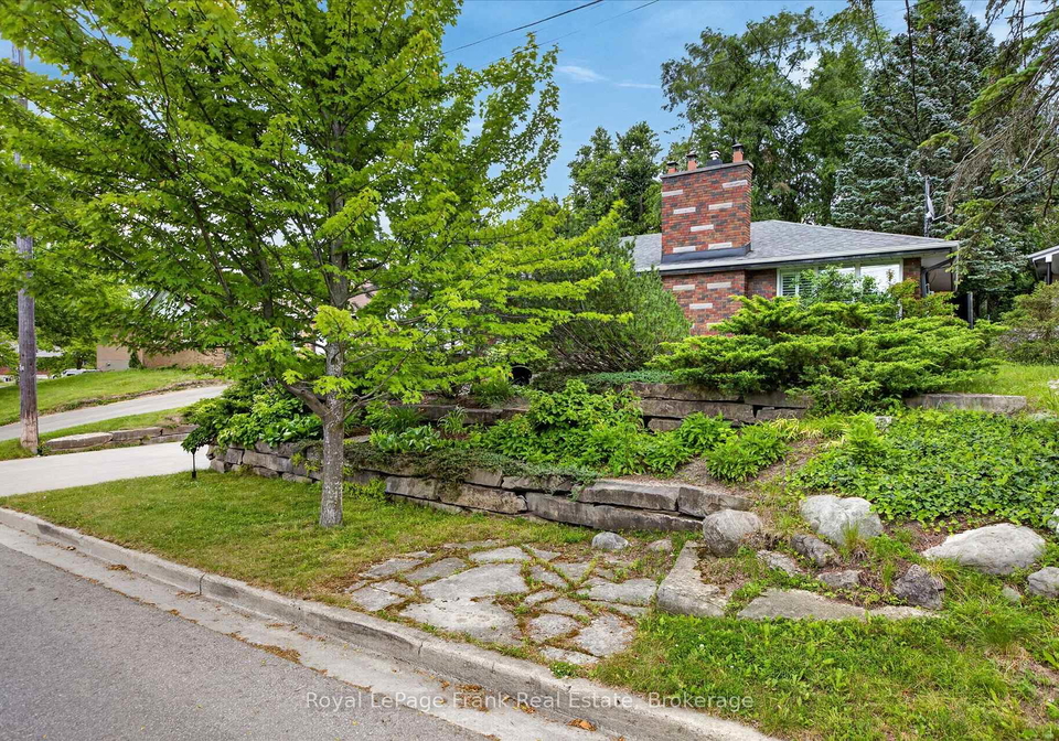 700-stannor-drive-peterborough-ontario-x13508486