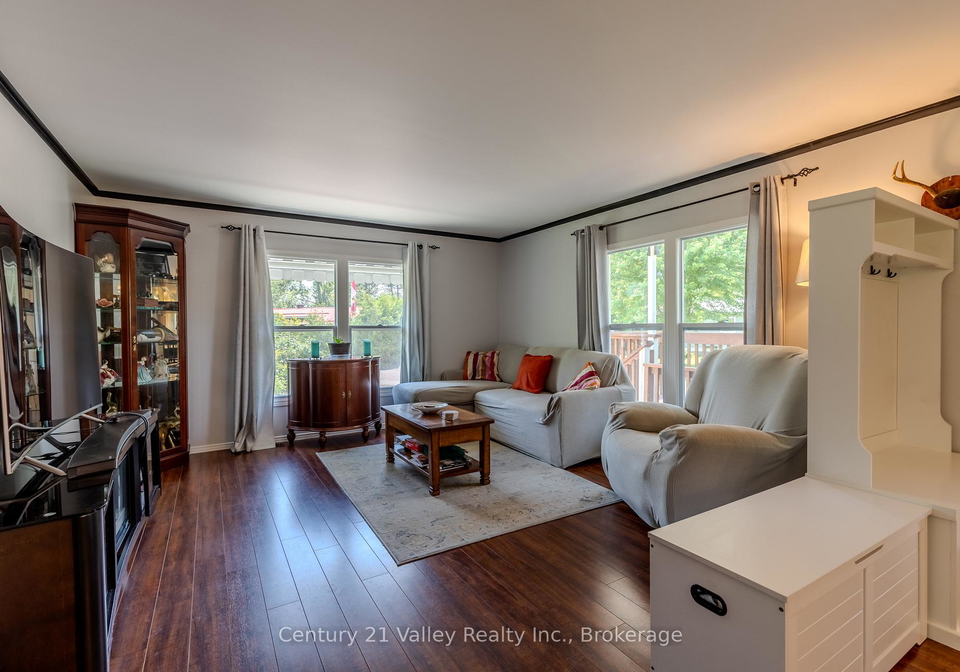 19-robert-colin-lane-n-whitewater-region-ontario-x13508570