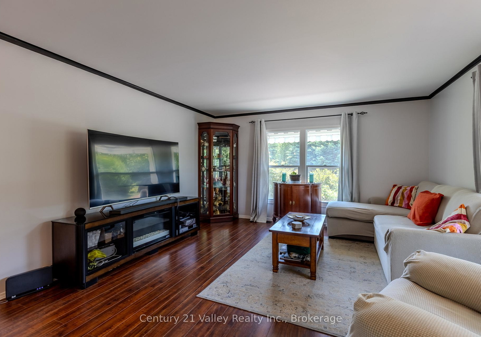 19-robert-colin-lane-n-whitewater-region-ontario-x13508570