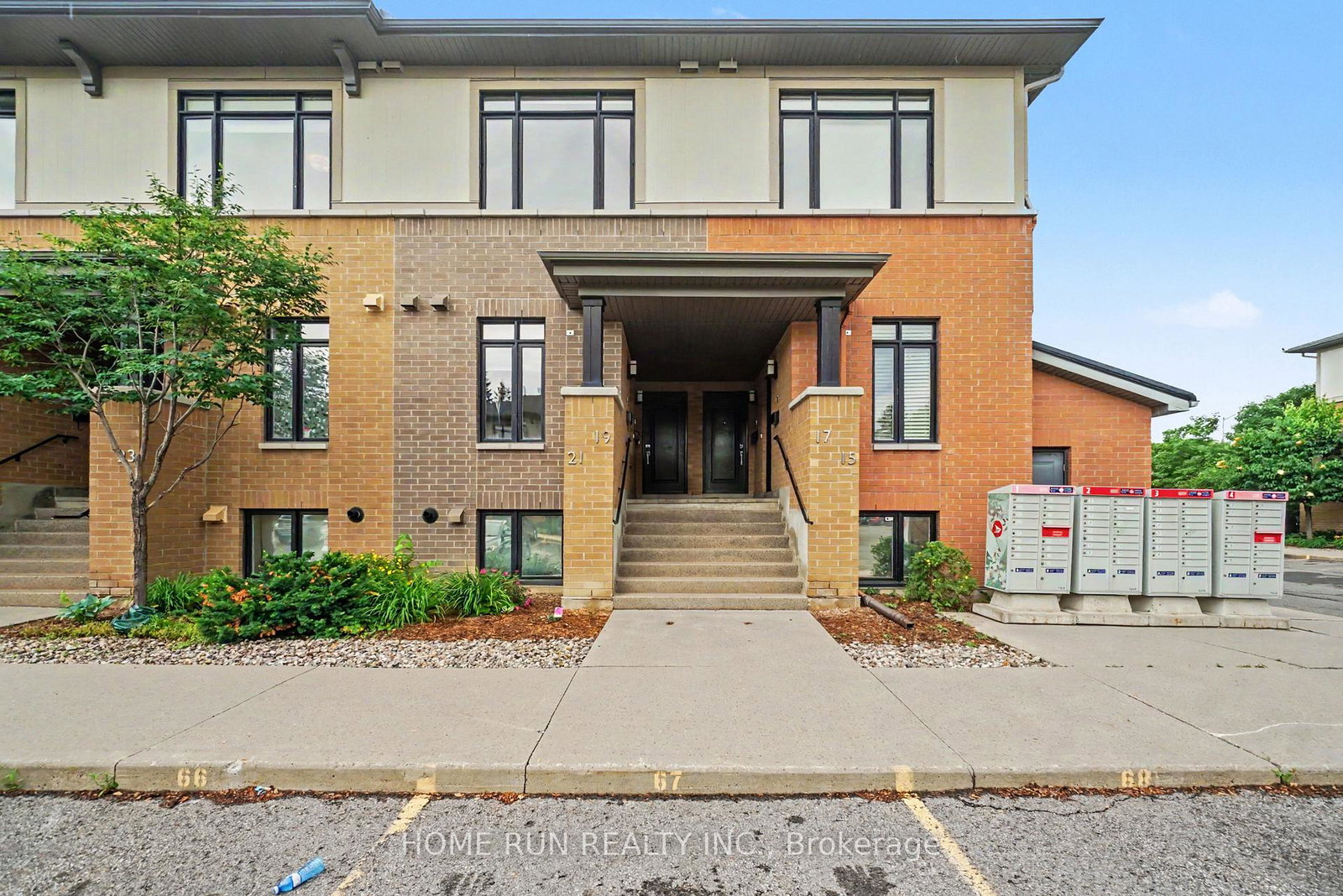 19-bergeron-private-ottawa-ontario-x13508730