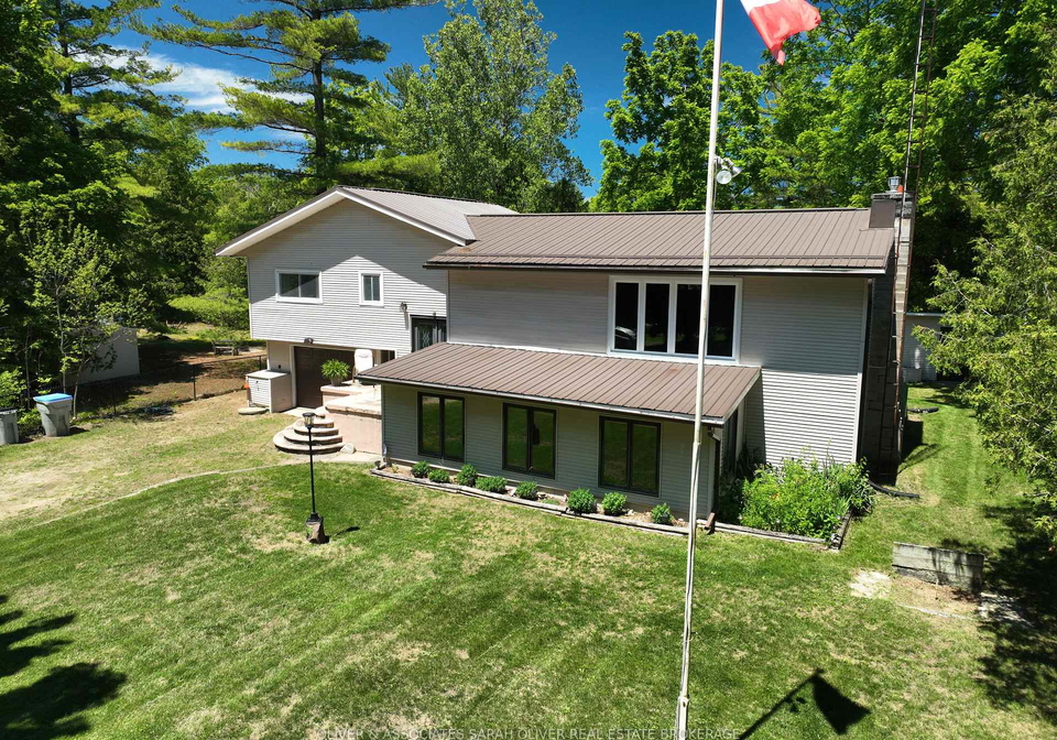 6386-victoria-avenue-lambton-shores-ontario-x13508882