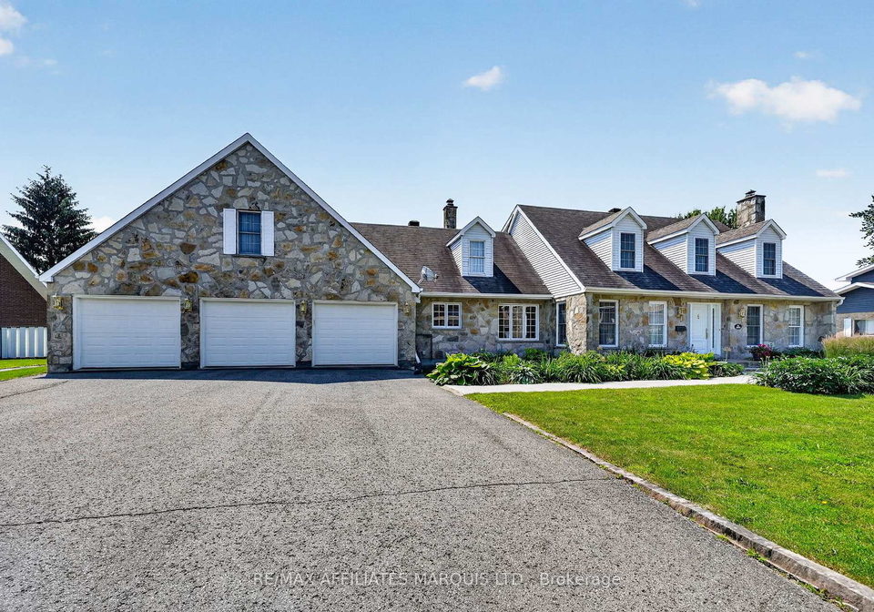 1920-belvedere-crescent-cornwall-ontario-x13509000