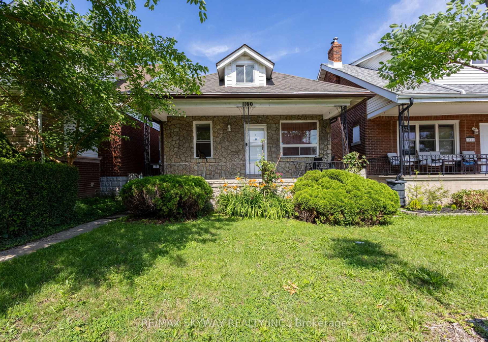 1160-elm-avenue-windsor-ontario-x13509030