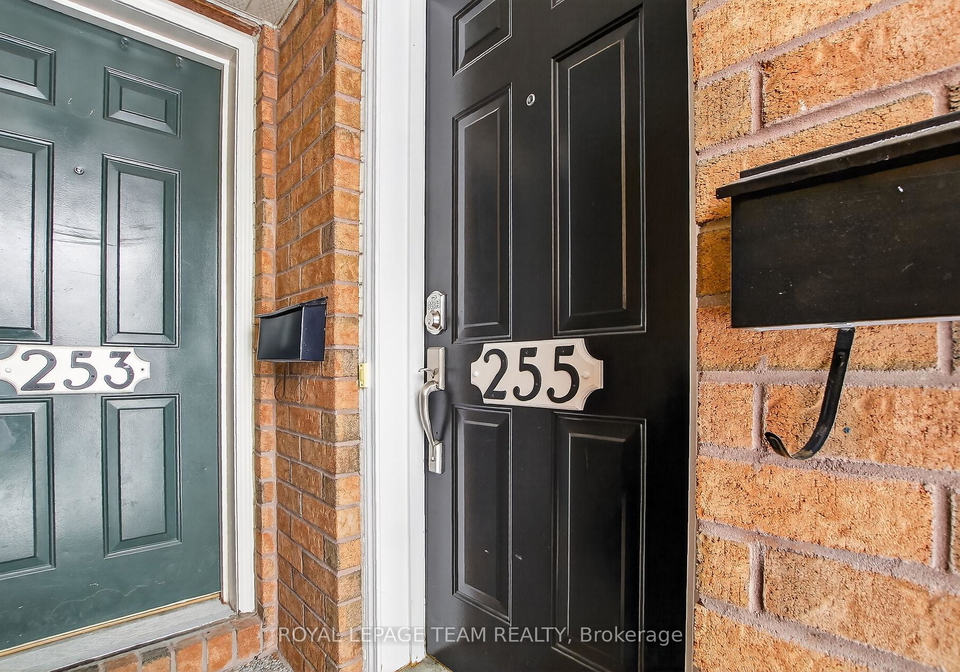 255-deercroft-avenue-ottawa-ontario-x13509044
