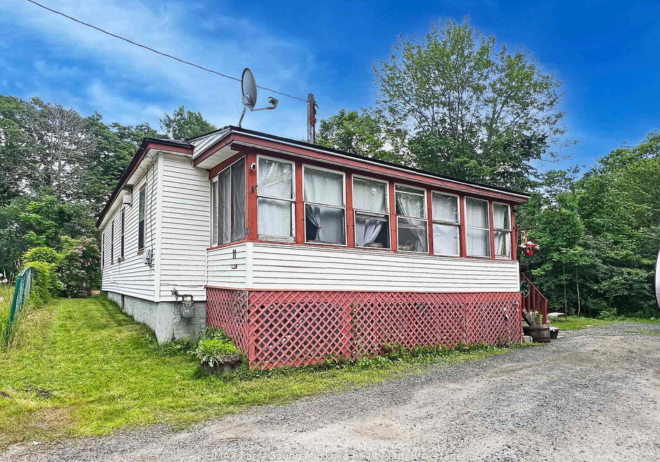 11-adelaide-street-parry-sound-ontario-x13509046