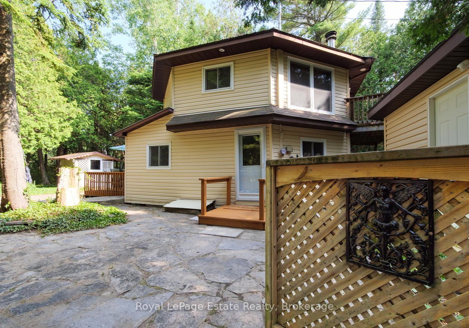 125-third-avenue-n-south-bruce-peninsula-ontario-x13509256