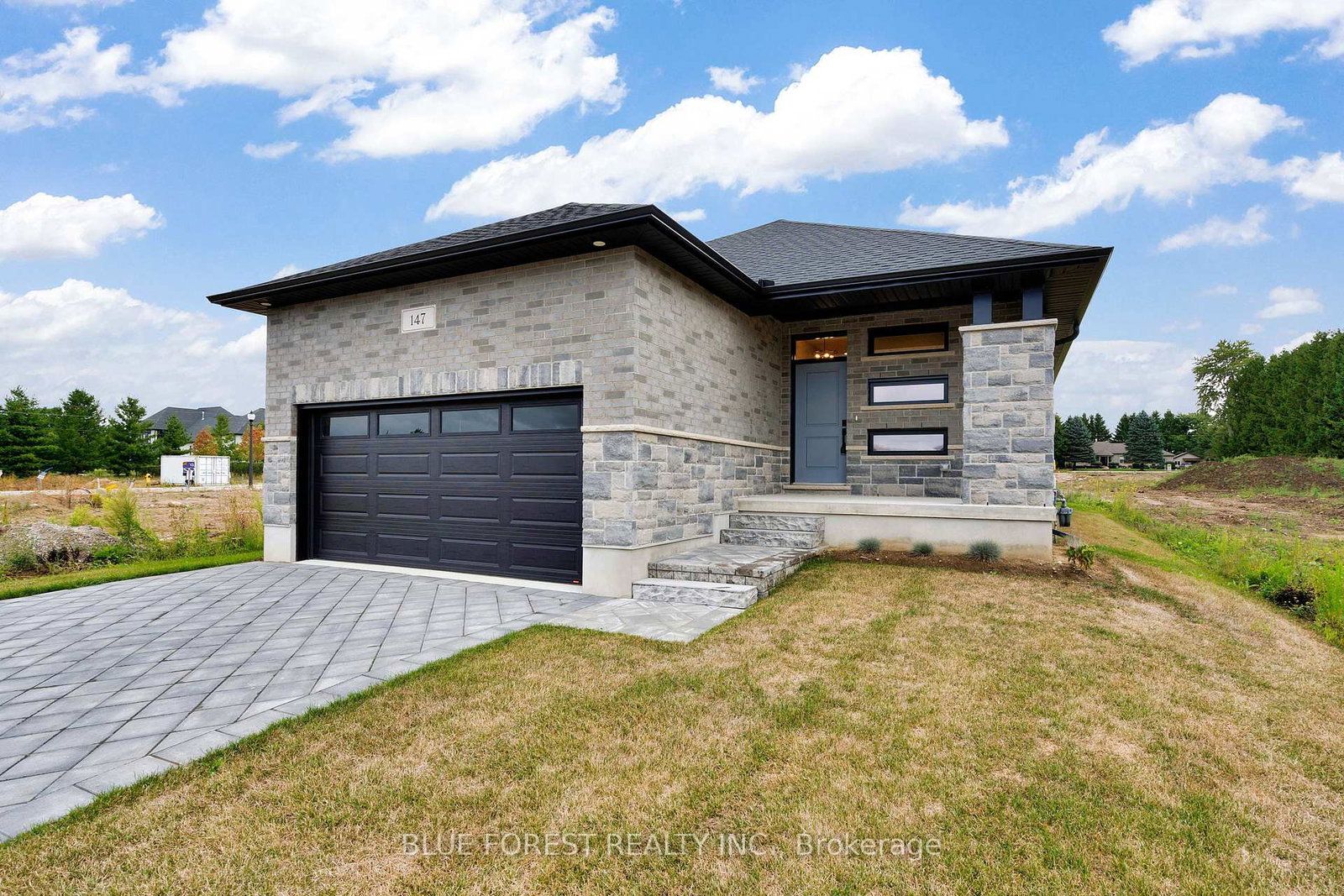 147-shirley-street-thames-centre-ontario-x13509372