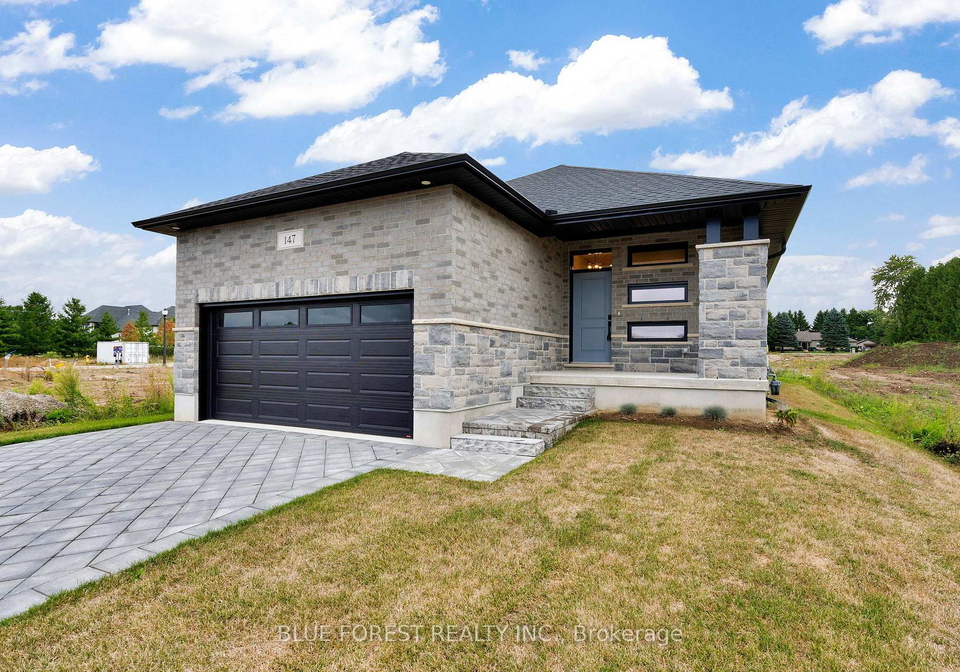 147-shirley-street-thames-centre-ontario-x13509372